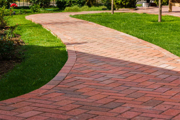 Best Residential Paver Driveway  in Waverly, IL